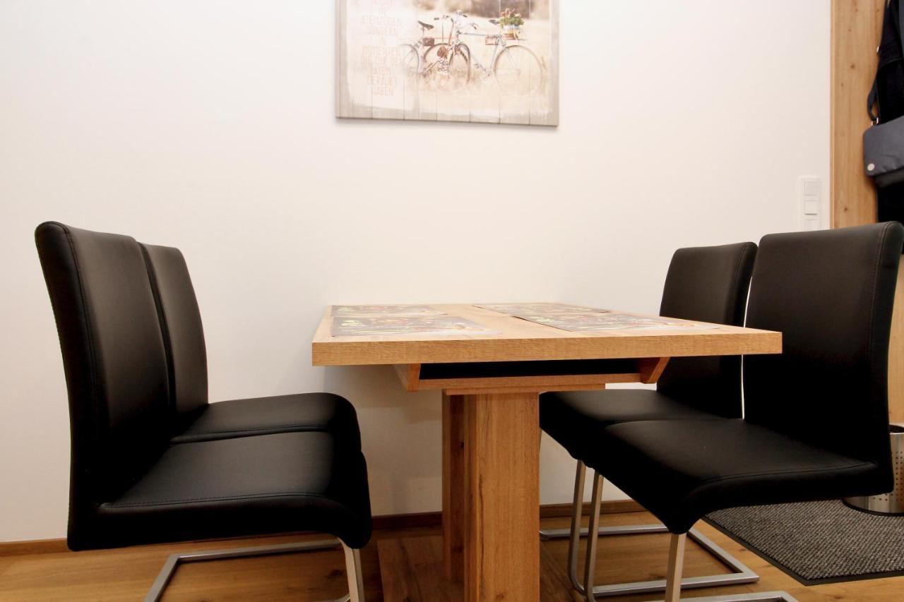 Central Studio Work And Travel Vienna Esterno foto