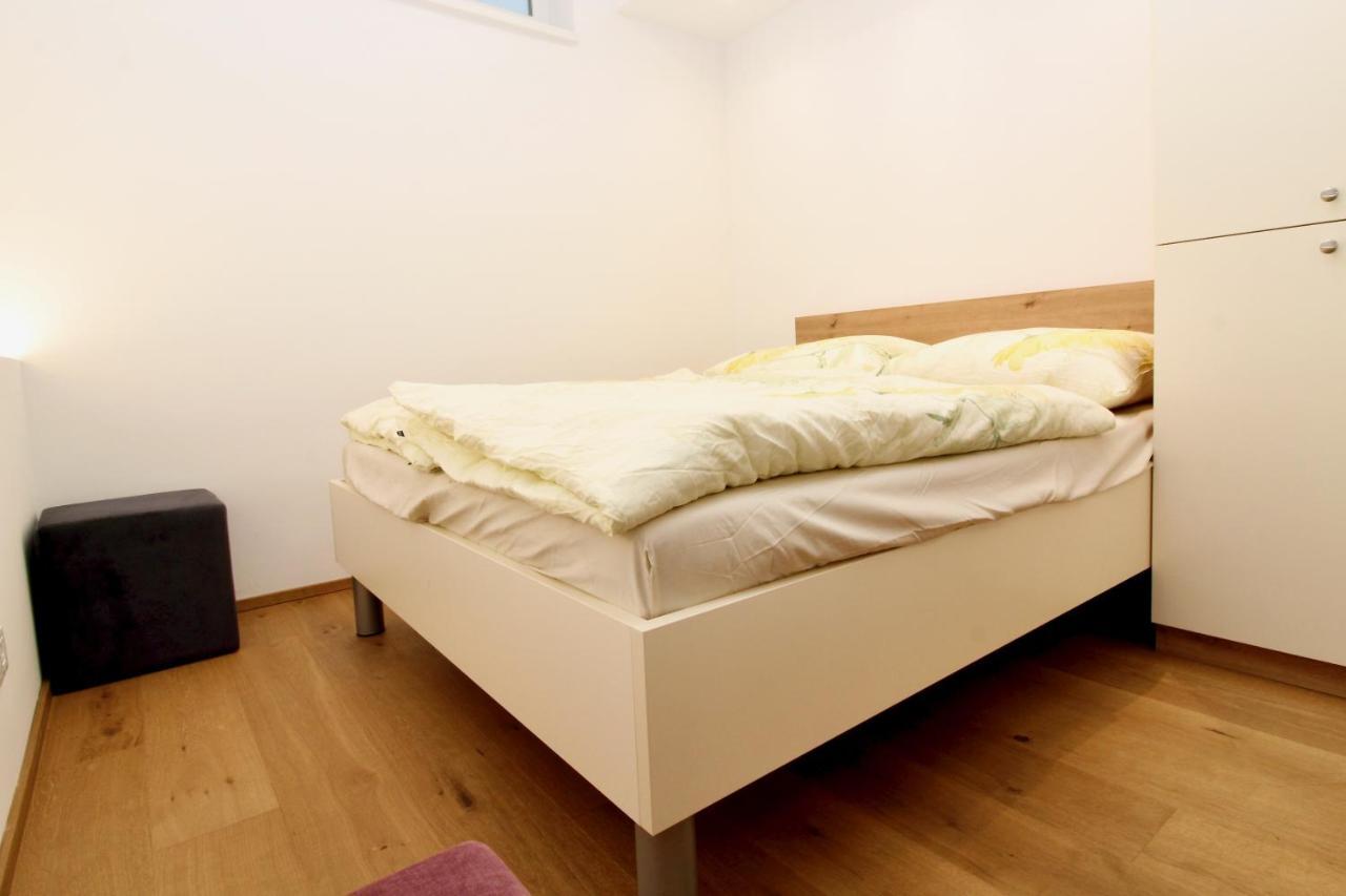 Central Studio Work And Travel Vienna Esterno foto
