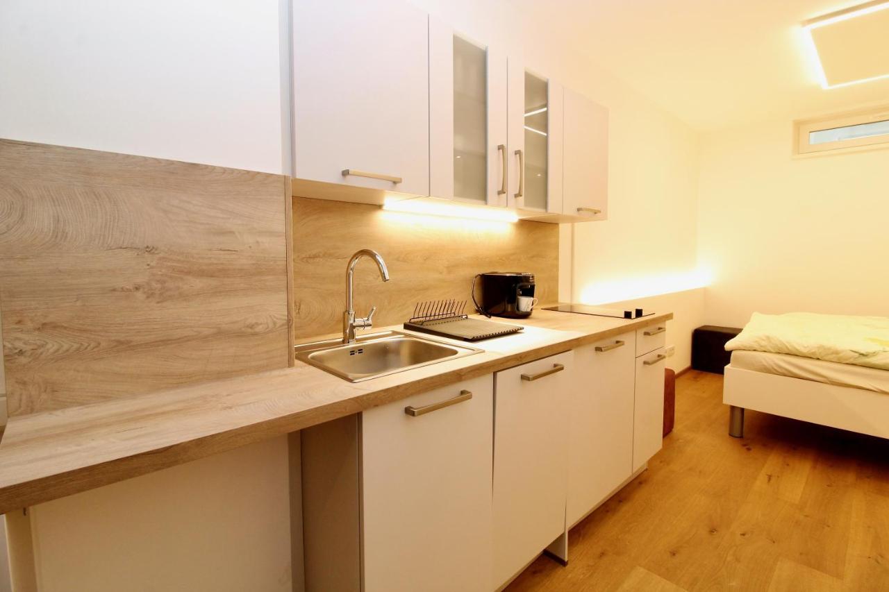 Central Studio Work And Travel Vienna Esterno foto