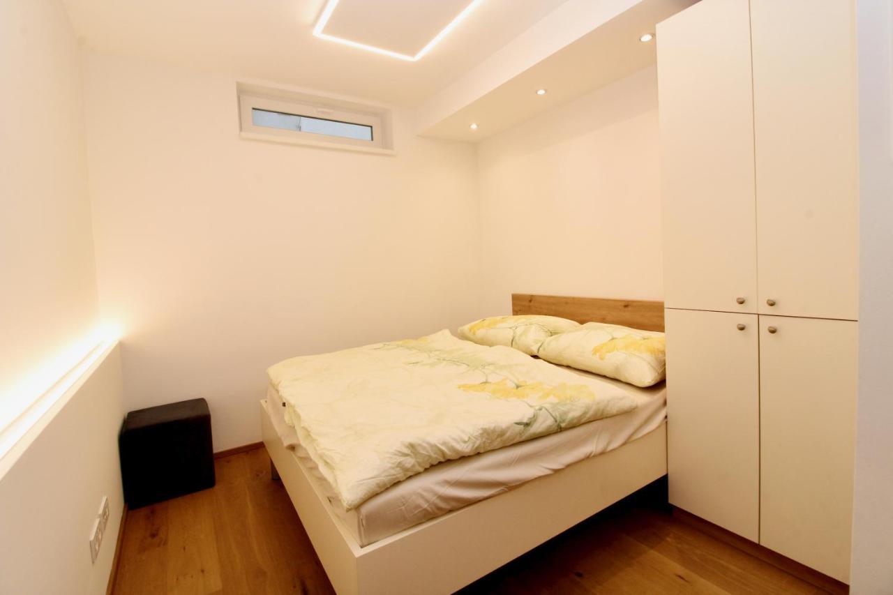Central Studio Work And Travel Vienna Esterno foto